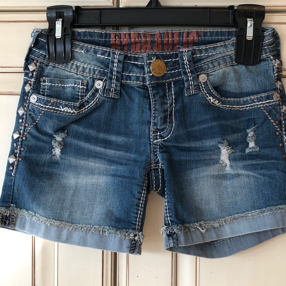 💕 Hydraulic jean shorts 💕